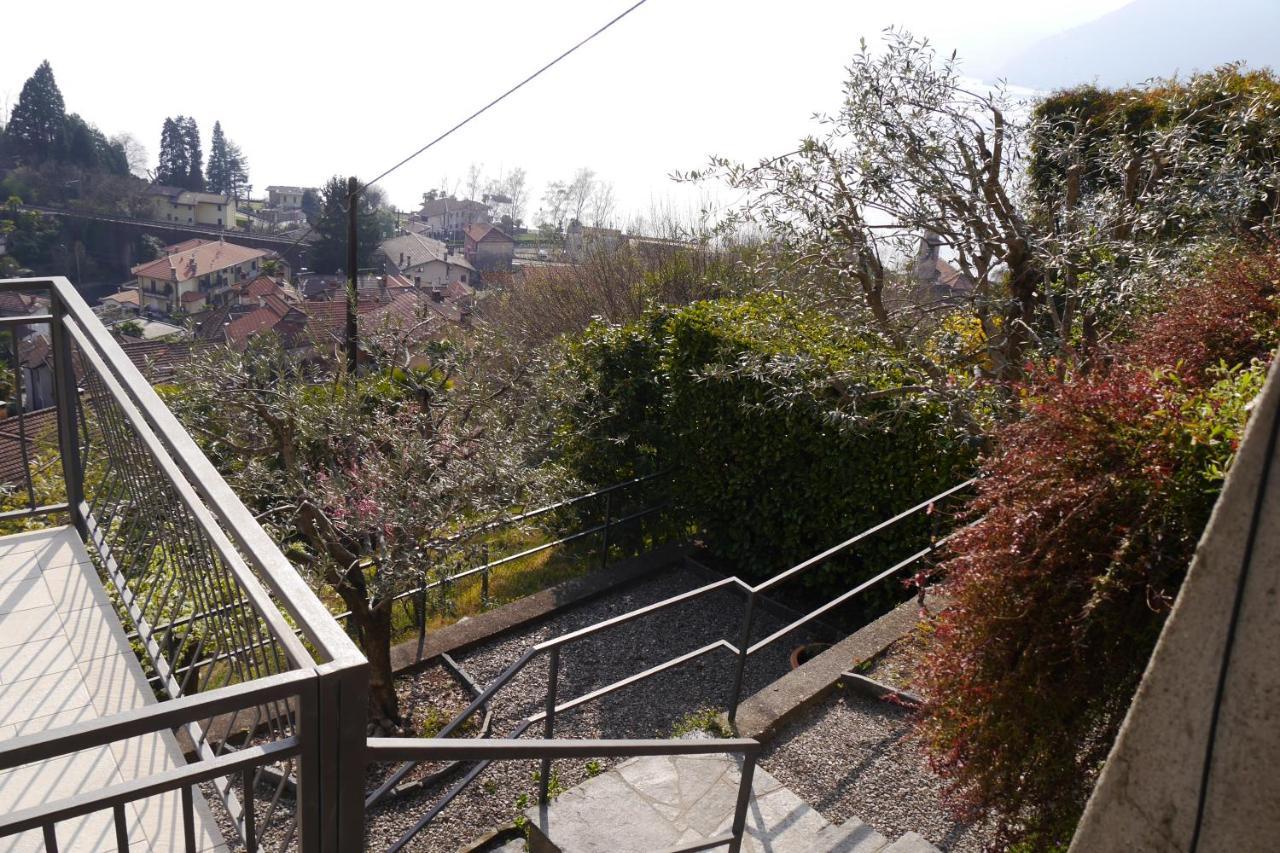 Casa Colmegna Mit Traumhaften See- Und Bergblick Luino Exterior photo